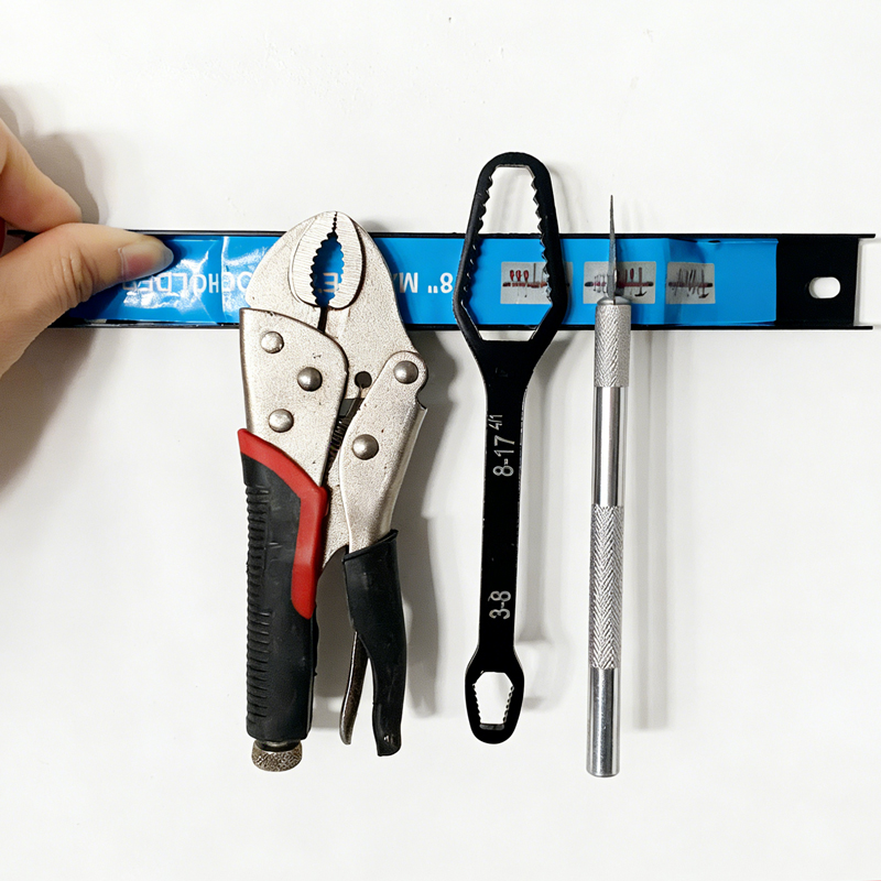 Magnetyczna listwa narzędziowa – Tools For Metal Workshop recenzja i cena